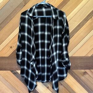 Wishlist Black and White Plaid Top